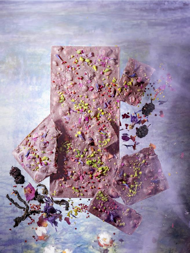 疗癒巧克力霸系列-莫内花园获「巧克力霸-白巧克力」项目世界金牌及特别奖表扬「创新精神」。（Qsweet巧克力菁点提供）