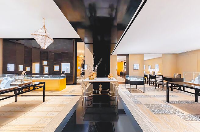 香奈儿在台北101开设腕表珠宝旗舰店，目前全球只有5家，台北即是其一，且是亚太区唯一一家珠宝腕表专卖店。（CHANEL提供）