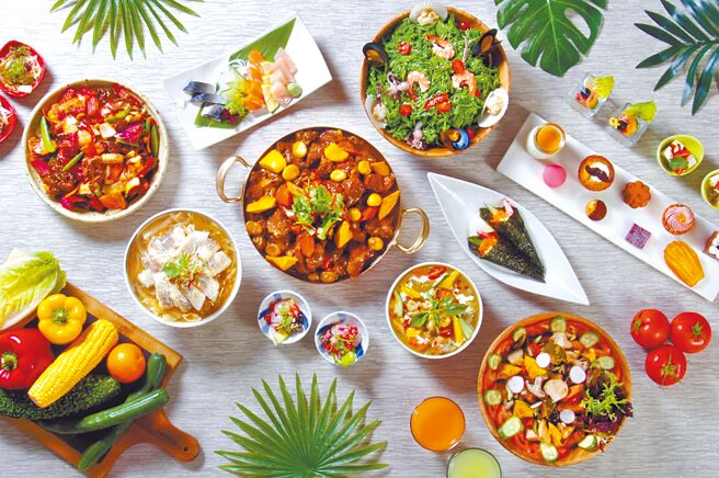 台北花園大酒店饗聚廚房自助百匯集結多國特色料理。（天成飯店集團提供）