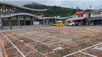 花蓮光復車站前收費停車場動線惹議 台鐵將重新規畫