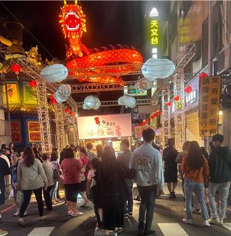 20年開幕1次！隱藏版豐原「廟西夜市」登場