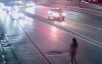 被酒吧解雇竟「裸體逛大街」 墨國18歲少女遭車撞擊