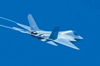 殲-35曝光 台海新威脅