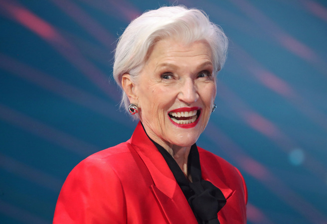 马斯克的母亲梅耶现年76岁，依然充满活力。（图／路透社）