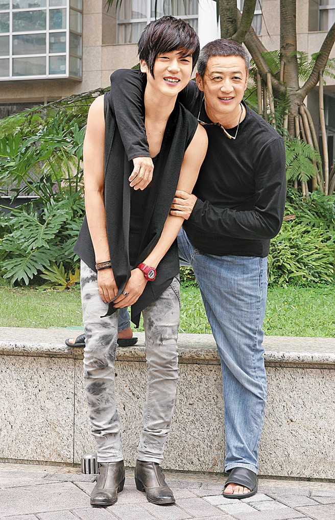 毕书尽出道时，李亚明用自己人脉为他铺路。（图／中时资料照）