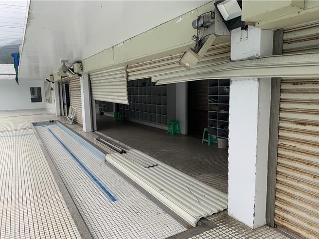 受康芮强颱侵袭影响，宜兰县苏澳镇立游泳池灾损復原进度大幅超前，预计14日重新开放。（苏澳镇公所提供／吴佩蓉宜兰传真）