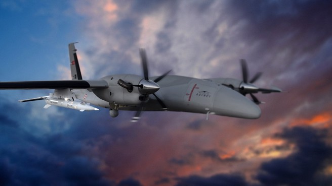 游击兵无人机与翼下的 İHA-230短程陆攻飞弹(图/roketsan)