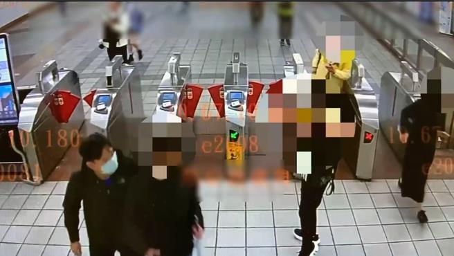 陈姓男子两度担任诈欺集团车手，都被北市警大安分局逮捕。（翻摄画面）