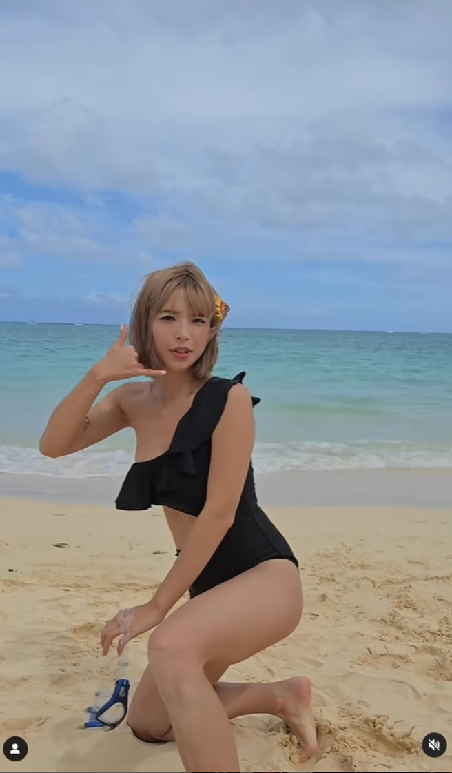 阿圆先前度假，宠粉放送辣照。（图／翻摄自 IG @nanaciaociao）