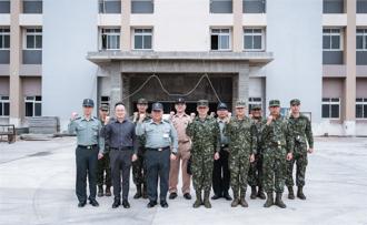 徐衍璞視導馬祖駐軍 慰勉官兵辛勞