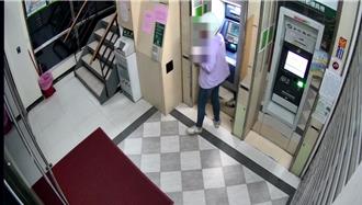 高雄婦接「假檢警」電話遭騙89萬    警調電眼逮人