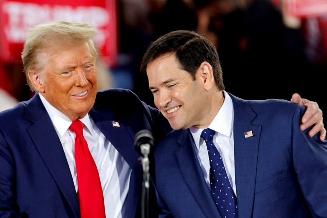 美国总统当选人川普13日正式宣布提名友台佛州参议员卢比欧（Marco Rubio）担任美国国务卿。（路透社）