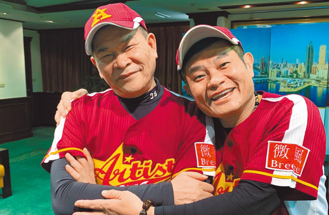 澎恰恰表示一起到海外表演的事都是许效舜在洽谈。（图／中时资料照）