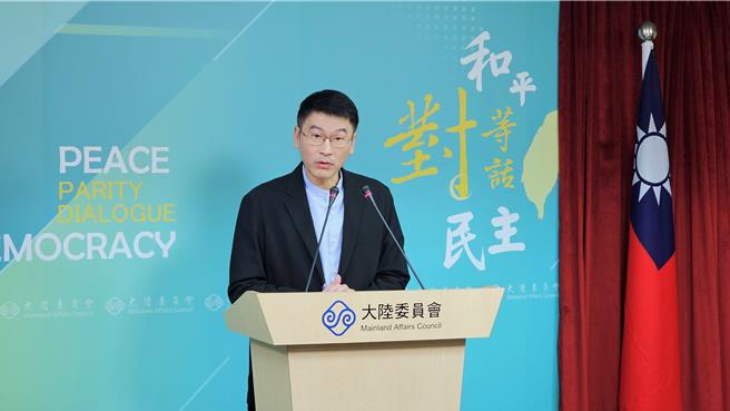 2024台北上海双城论坛原敲定17日在台北登场，不过传出因近日对岸军机军舰频频绕台的缘故，导致陆委会可能喊卡。陆委会今（11）日下午16时开记者会说明决定。图为陆委会副主委梁文杰。（资料照／吴泓勋摄）