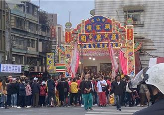 艋舺青山宮遶境20日登場  萬華警公布交管措施