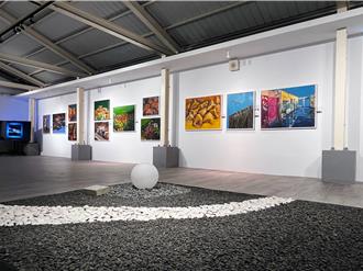 來自馬祖夢幻的光！《島嶼‧藍眼淚》於中原文創園區開展