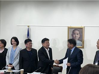 接連出包  火燒到賴清德了！李彥秀批兩大秘書長不適任