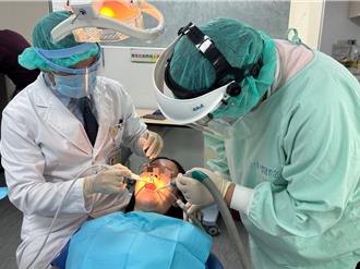 百萬業務員忽略口腔健康 蛀牙引發蜂窩性組織炎險喪命