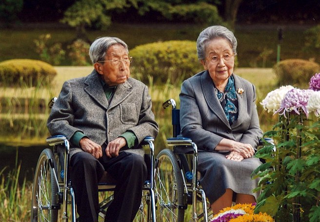 日皇室「最高龄成员」三笠宫崇仁亲王妃逝世，享嵩寿101岁。（图／路透）