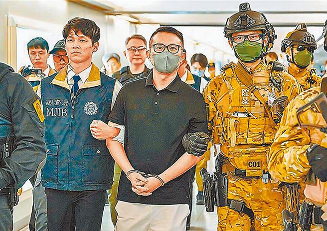 「88会馆」负责人郭哲敏（中）涉嫌地下匯兑217亿余元。（中时资料照片）