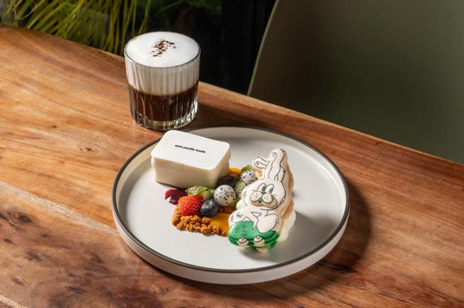 EPT限定甜點搭配任選180元飲品，原價480元，優惠價420元。（瑪黑家居提供）