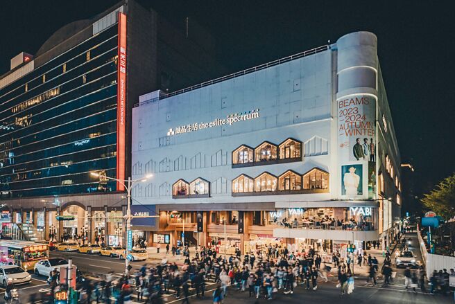 中山站双捷运便利接轨，南西三越诚品跃升北市最受欢迎商圈，区内新推案极少，宏普三井「J PARK」备受瞩目。图／业者提供