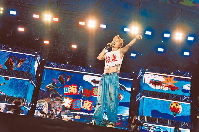 吴克群私下经常默默捐款帮助弱势。（摘自脸书）