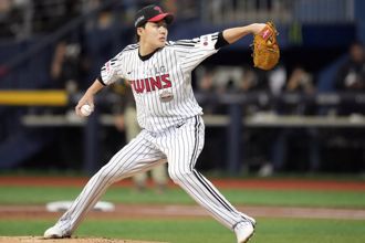 12強》韓國最快今晚被淘汰 韓職投手任燦圭擔綱生死戰