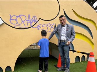 7岁童玩大象溜滑梯撞破头 家长吁1作为：别再有孩子受害