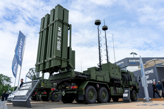 歐盟震撼出手！首動用預算聯合採購國防設備