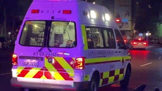 女子喝醉与先生爆发口角 员警到场竟被咬伤手指