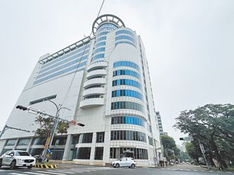 挥别德安 明年新百货开张