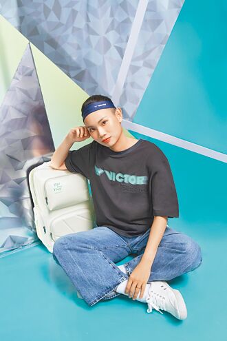 致敬戴資穎 羽球品牌推系列商品