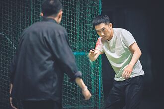 施名帥爆發力對決陰暗李康生