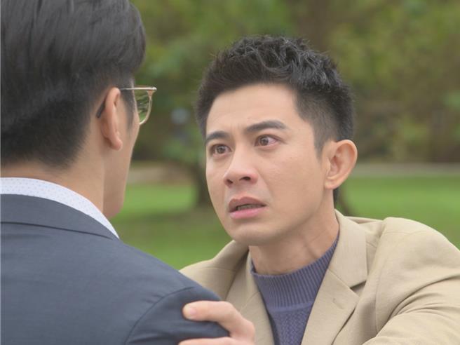 曾子益《爱的荣耀》哭戏感动一票人。（民视提供）