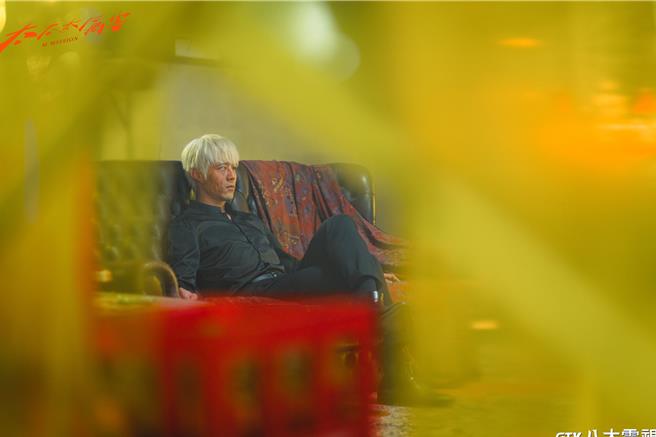 胡宇威《太太太厉害》饰演反派大魔王。（鹿路电影提供）