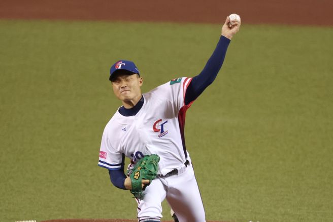 中華隊推出台鋼雄鷹左投陳柏清掛帥先發對戰日本。（杜宜諳攝）