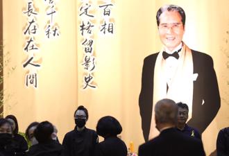 送石英最後一程！兒告別式爆哭、前女婿焦恩俊送花致哀