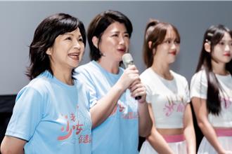 楊貴媚合體嚴藝文南下會粉！親曝「罕見潰堤」關鍵原因