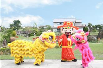 喜迎金蛇年 飯店邀舞獅團表演同慶