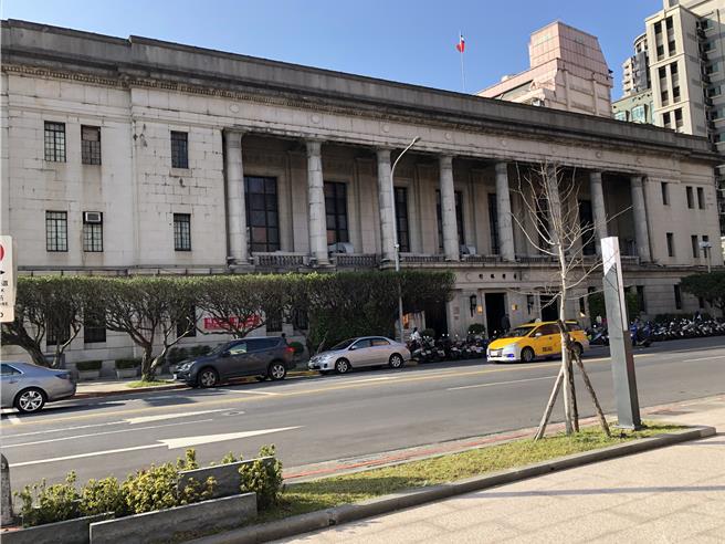 台湾银行(图／吴静君摄)