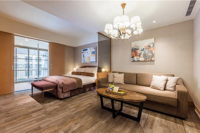 瑞穗天合國際觀光酒店推出一月限定優惠，也可加價入住最熱門的親子溜滑梯房。（天成飯店集團提供）