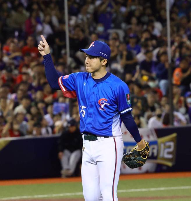 郭俊麟先发主投3.2局只失1分，一共飙出5次三振，表现相当优异。（图／刘宗龙摄）