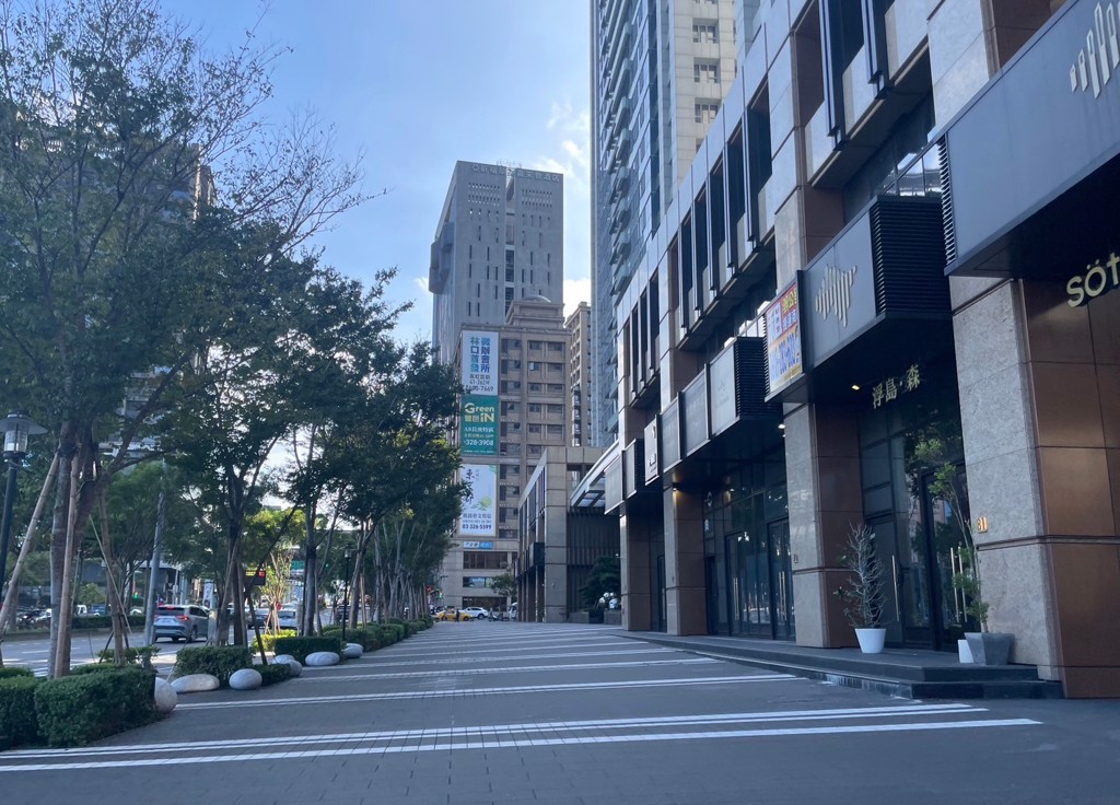 「森聯摩天41」店面，單價創林口歷史新高紀錄。(圖/台灣房屋林口工一產專店提供)