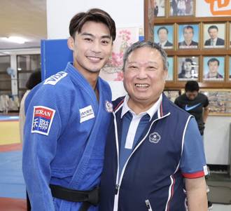 柔道》宏道運動發展基金會聯手楊勇緯 探訪台中內埔國小柔道隊