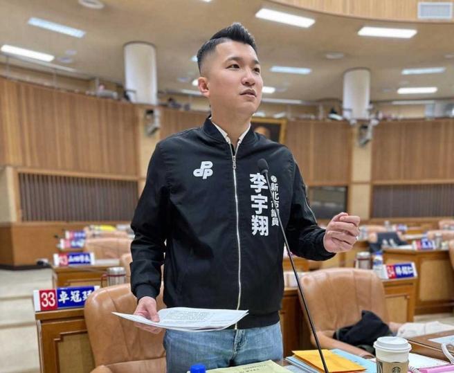 新北市议员李宇翔发声要求彻底清查拔除不适任官员，还轻生的吴员公道并导正职场风气。（图／李宇翔提供） 