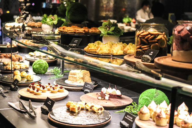 台湾民眾喜欢吃到饱Buffet餐厅。（示意图，shutterstock／达志）