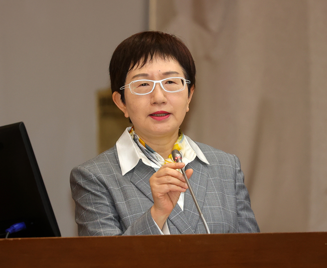 财政部长庄翠云（本报资料照）