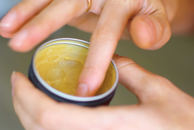 糖尿病患者一旦在伤口上乱抹成药，不仅治癒不易，甚至会併发严重后遗症。（示意图。图：shutterstock/达志）