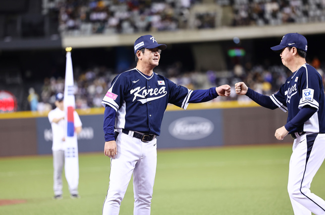 韩国未能闯进12强复赛，总教练柳仲逸成眾矢之的。（图／棒协提供）